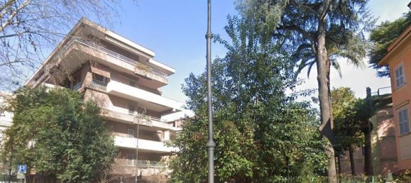 3 bedrooms Apartment in Rome, Italy No. 345259 3