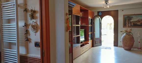 Casa de 3 divisões em Montoro, Italy N.º 33290 21