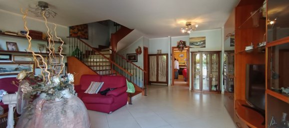 Casa de 3 divisões em Montoro, Italy N.º 33290 20