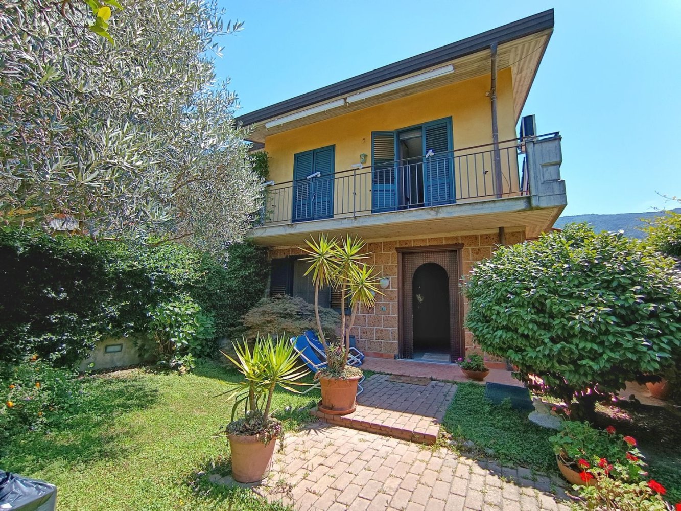 3غرفة منزل في Montoro, Italy رقم 33290