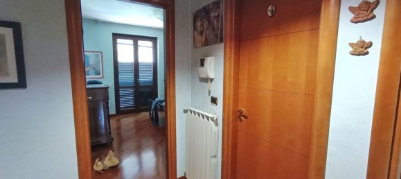 Casa de 3 divisões em Montoro, Italy N.º 33290 50