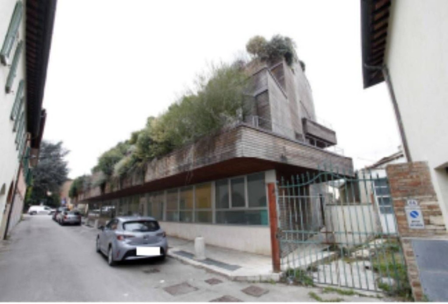 2 rooms Apartment in Colle di Val d'Elsa, Italy No. 196031