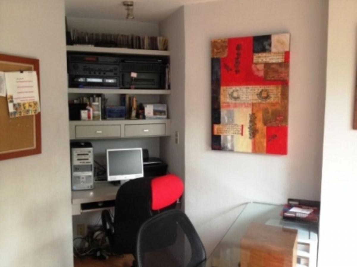 4 bedrooms House in Naucalpan de Juarez, Mexico No. 223894