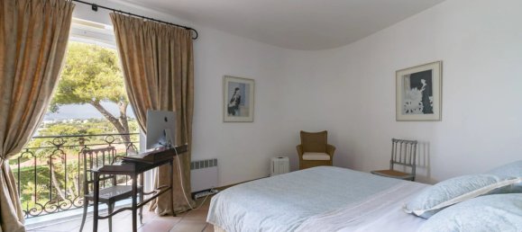 6 bedrooms Villa in Antibes, France No. 1777 28