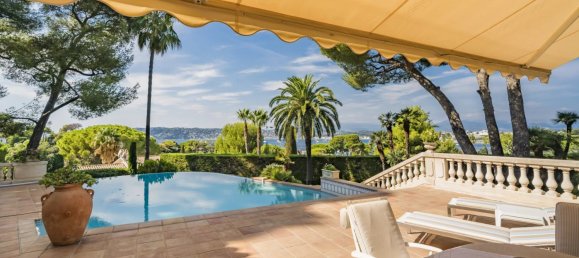 6 bedrooms Villa in Antibes, France No. 1777 11