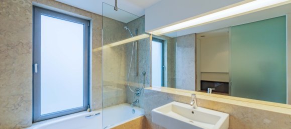 4 bedrooms Duplex in Cascais, Portugal No. 96378 26