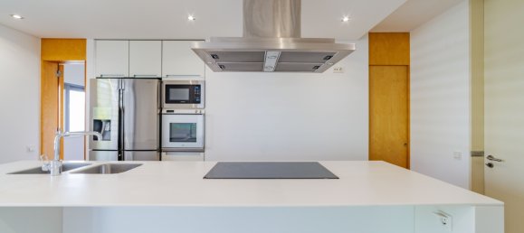 4 bedrooms Duplex in Cascais, Portugal No. 96378 9