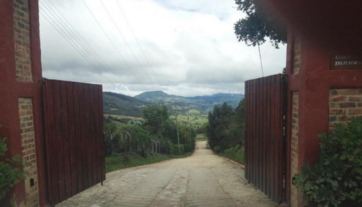 5 bedrooms House in Cundinamarca, Colombia No. 3767