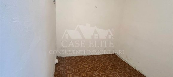 Propiedad comercial de 4 habitaciónes en Anzio, Italy No. 153507 27