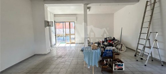 Propiedad comercial de 4 habitaciónes en Anzio, Italy No. 153507 17