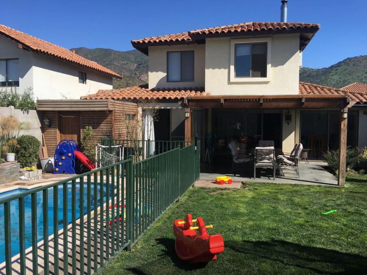 4 bedrooms House in Chacabuco, Chile No. 2942