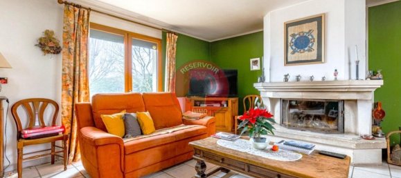 6 chambres Maison à Magny-sur-Tille, France No. 51071 4