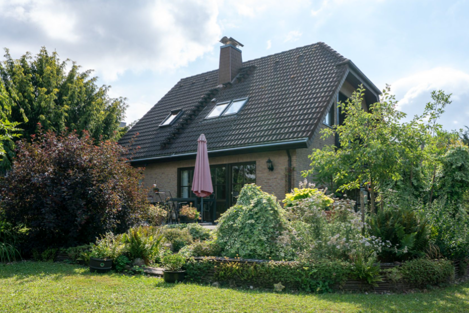 Adosado de 6 habitaciónes en Rhein-Erft, Germany No. 240316