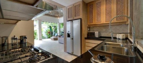 4 dormitorios villa en alquiler en Candi dasa, Manggis, Karang Asem, Bali, Indonesia № 3038 17