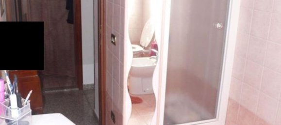 9 rooms Apartment in Fucecchio, Italy No. 35715 31