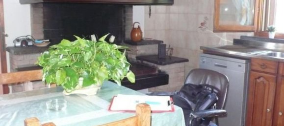 9 rooms Apartment in Fucecchio, Italy No. 35715 33