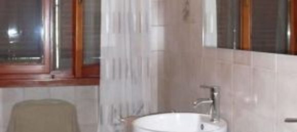 9 rooms Apartment in Fucecchio, Italy No. 35715 10