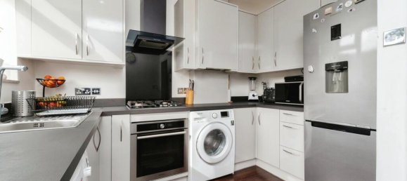 3 Schlafzimmer Haus in Kenley, United Kingdom, Nr. 8038 15