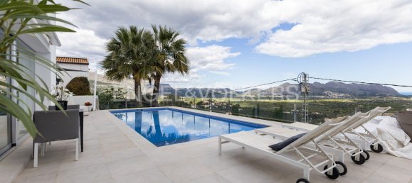 3 Schlafzimmer Haus in Orba, Spain, Nr. 19769 29