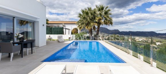 3 Schlafzimmer Haus in Orba, Spain, Nr. 19769 35