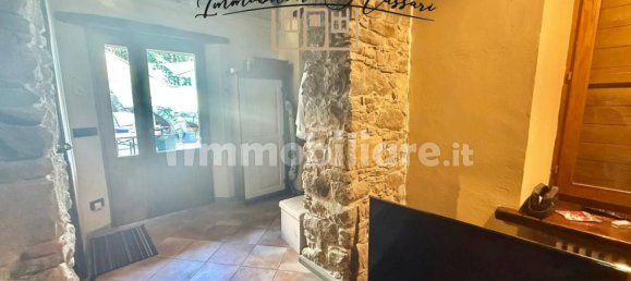 Villa de 2 dormitorios en Rocchetta di Vara, Italy No. 349952 2