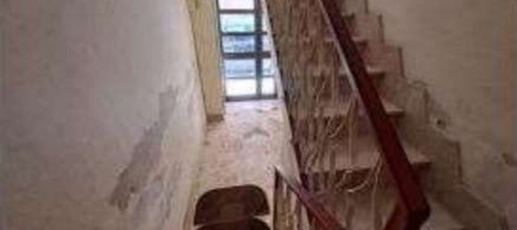 4 rooms Apartment in Palermo, Italy No. 208184 3