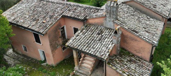 26 rooms House in Marsciano, Italy No. 55616 3