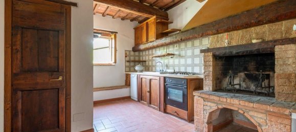 26 rooms House in Marsciano, Italy No. 55616 36