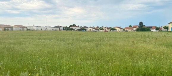 Grundstück in Chatuzange-le-Goubet, France 492m², Nr. 101643 3