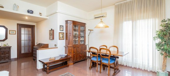 4 غرف نوم شقة في Nerviano, Italy رقم 360550 4