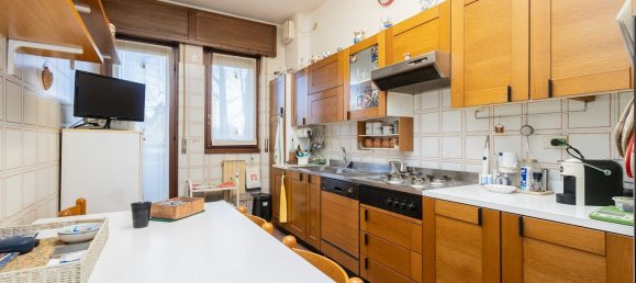 4 غرف نوم شقة في Nerviano, Italy رقم 360550 50