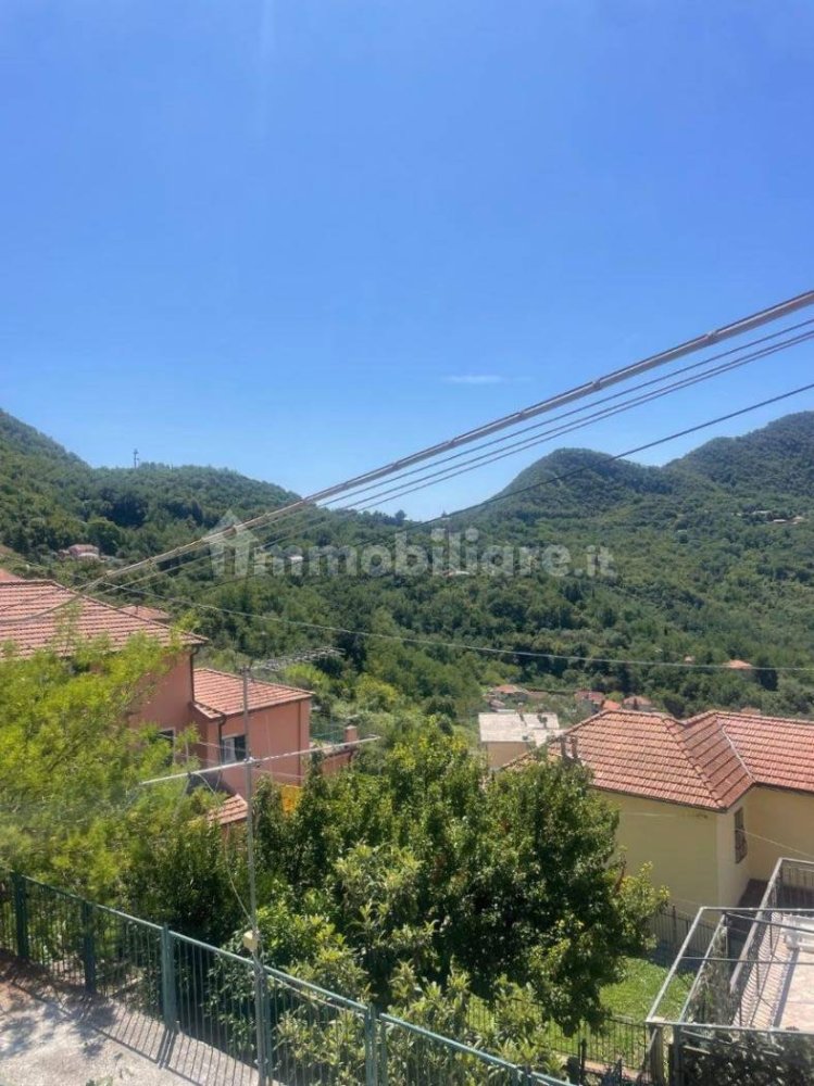 2 bedrooms House in Genoa, Italy No. 264628