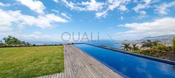 4 bedrooms Villa in Funchal, Portugal No. 221420 26