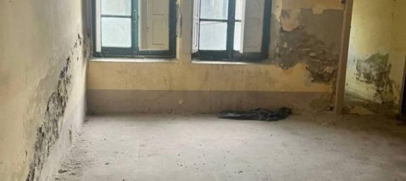 8 rooms House in Cortemaggiore, Italy No. 149136 11