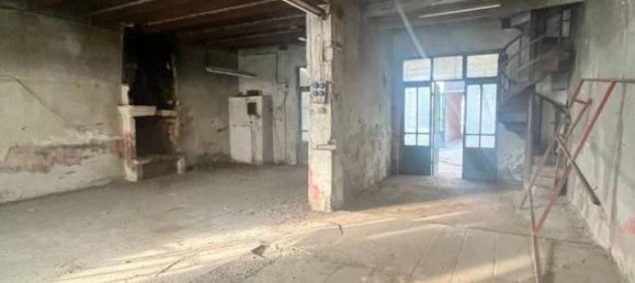 8 rooms House in Cortemaggiore, Italy No. 149136 6