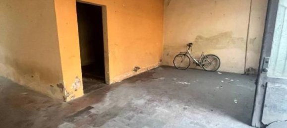 8 rooms House in Cortemaggiore, Italy No. 149136 2