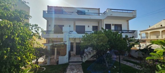 5 غرف نوم فيلا في Quarteira, Portugal رقم 106563 36