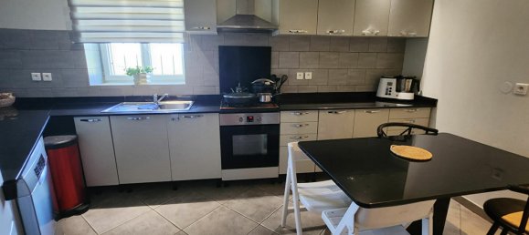 6 bedrooms Building in Gironde, France No. 307449 5