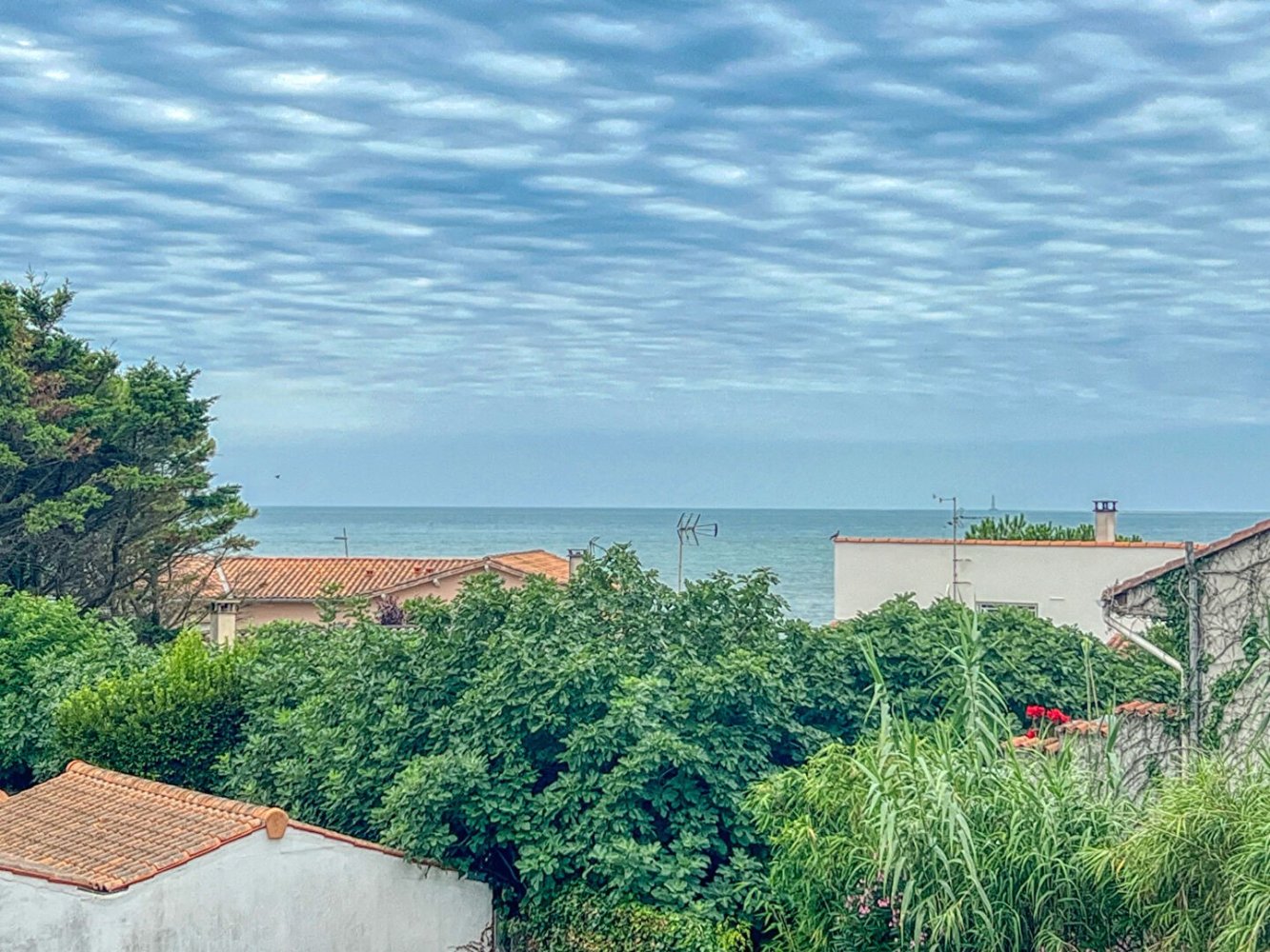 2 bedrooms Apartment in Vaux-sur-Mer, France No. 293755