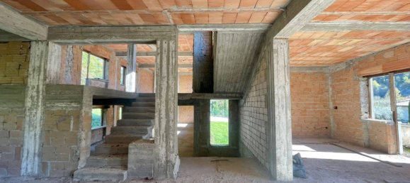 4 Schlafzimmer Villa in Sora, Italy, Nr. 53529 47