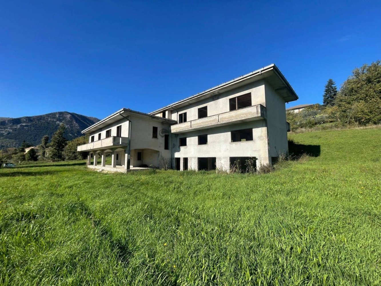 4 Schlafzimmer Villa in Sora, Italy, Nr. 53529