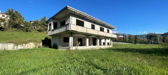 4 Schlafzimmer Villa in Sora, Italy, Nr. 53529 76