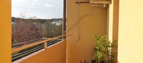 6 rooms Apartment in Altopascio, Italy No. 39112 13