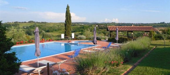4 rooms Apartment in Montaione, Italy No. 142839 2