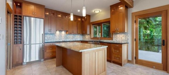 4 غرف نوم منزل في British Columbia, Canada رقم 1329 11