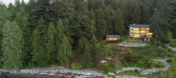 4 غرف نوم منزل في British Columbia, Canada رقم 1329 2