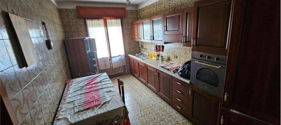 8غرفة فيلا في Castelfranco Emilia, Italy رقم 77256 6