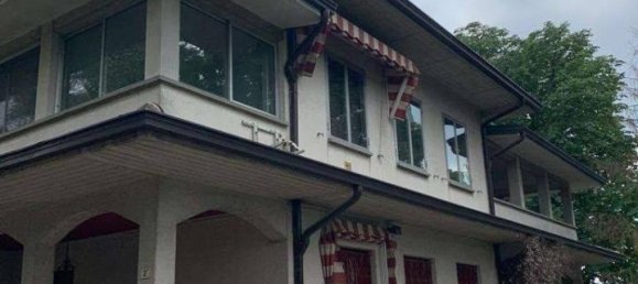 8غرفة فيلا في Castelfranco Emilia, Italy رقم 77256 4