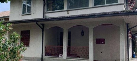 8غرفة فيلا في Castelfranco Emilia, Italy رقم 77256 3