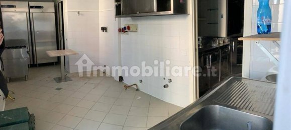 Propiedad comercial de 5 habitaciónes en San Felice Circeo, Italy No. 112675 4